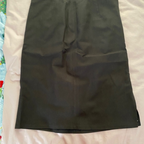 Ladies Black Skirt - Picture 6 of 6